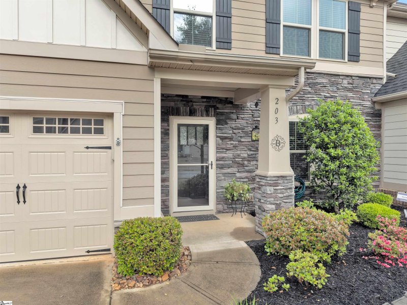 Property image 2 at 203 Ragin Court, Simpsonville, SC 29681