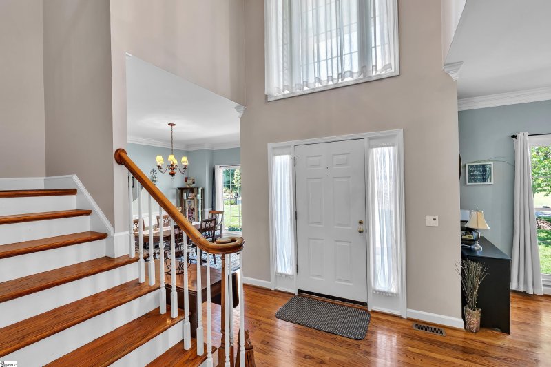 Property image 2 at 105 Chariot Lane, Simpsonville, SC 29681