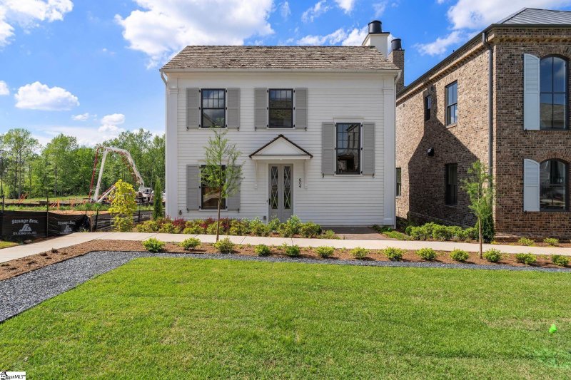 Property image 2 at 604 Baron Drive, Greenville, SC 29615