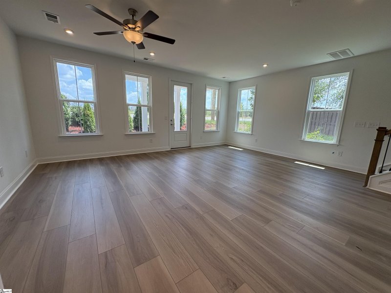 Property image 3 at 19 Merganser Court, Greenville, SC 29607