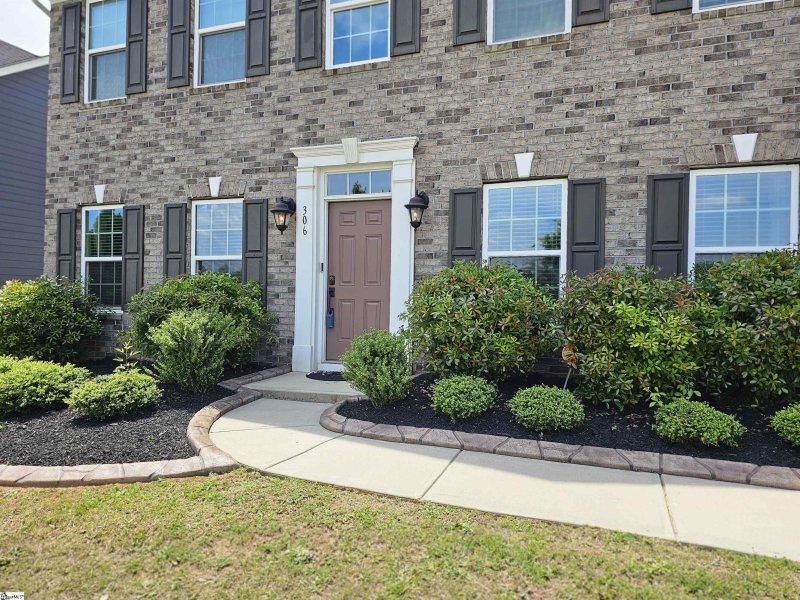 Property image 2 of 306 Spokane Drive in Riverstone, Greenville, SC 29607