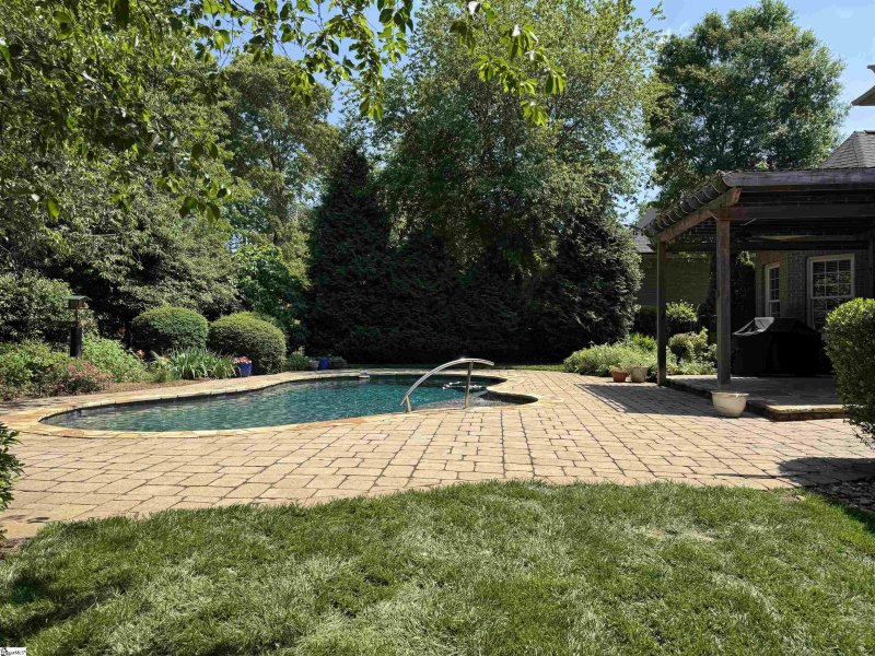 Property image 3 at 204 Bentwater Trail, Simpsonville, SC 29680