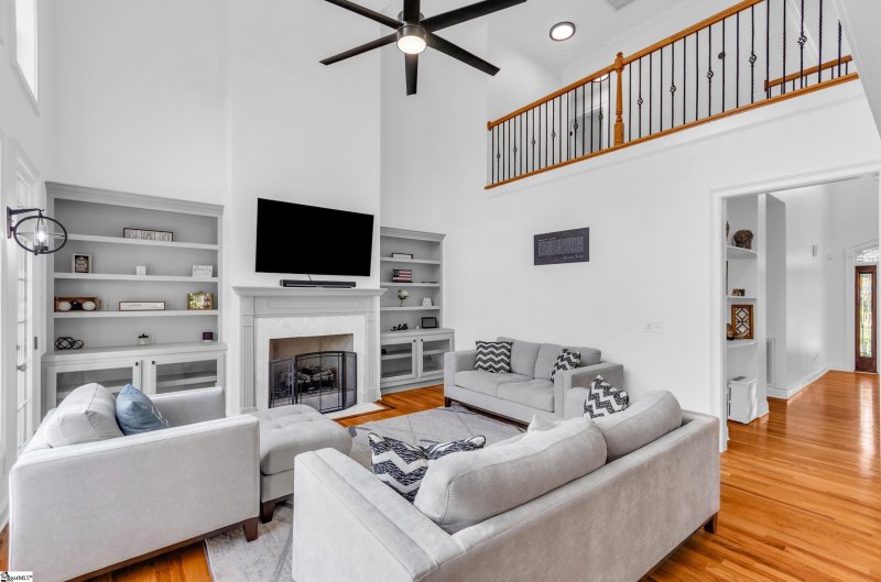 Property image 2 at 404 New Tarleton Way, Greer, SC 29650