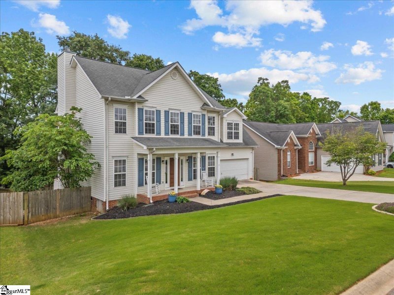 Property image 2 at 403 Walkingstick Way, Simpsonville, SC 29680