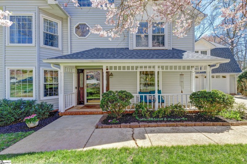 Property image 2 at 218 Gilderbrook Road, Greenville, SC 29615