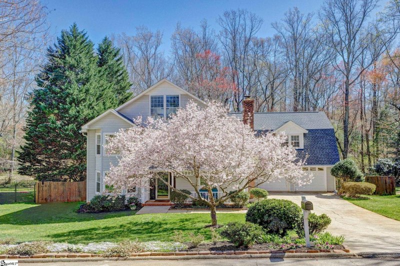 Property image 4 at 218 Gilderbrook Road, Greenville, SC 29615