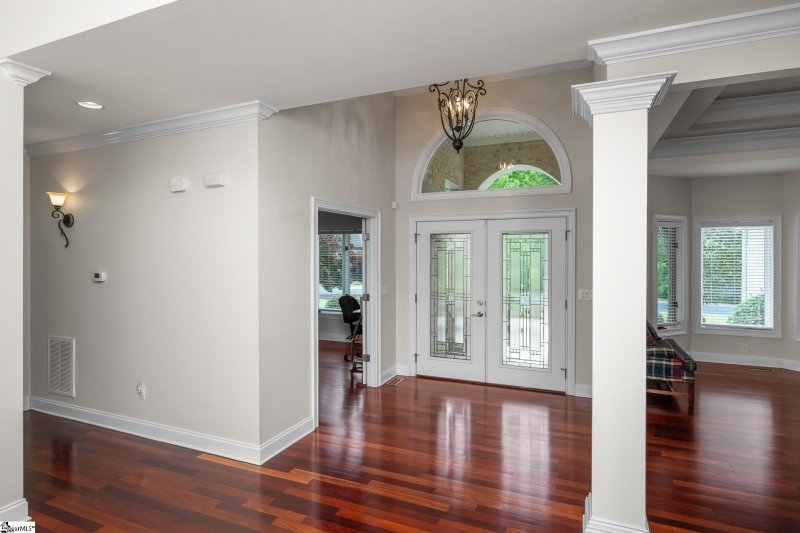 Property image 2 at 389 Crepe Myrtle Drive, Greer, SC 29651