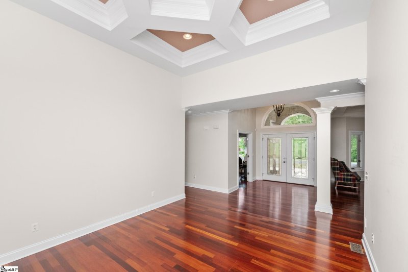 Property image 3 at 389 Crepe Myrtle Drive, Greer, SC 29651