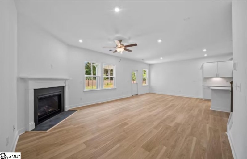 Property image 4 at 1438 Willow Ridge Way, Spartanburg, SC 29307