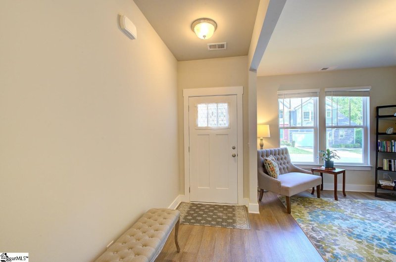 Property image 5 at 126 Creekhaven Lane, Taylors, SC 29687