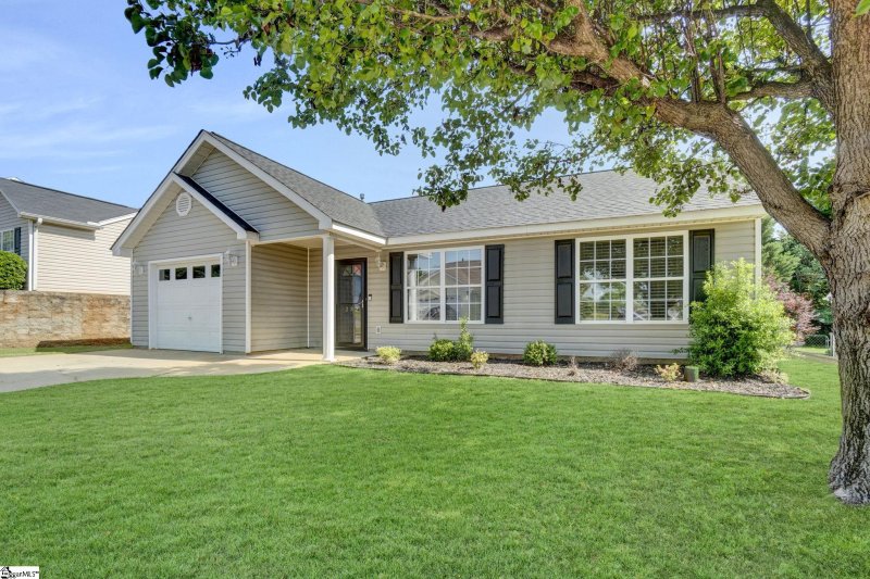 Property image 2 at 232 Ashley Danielle Drive, Duncan, SC 29334