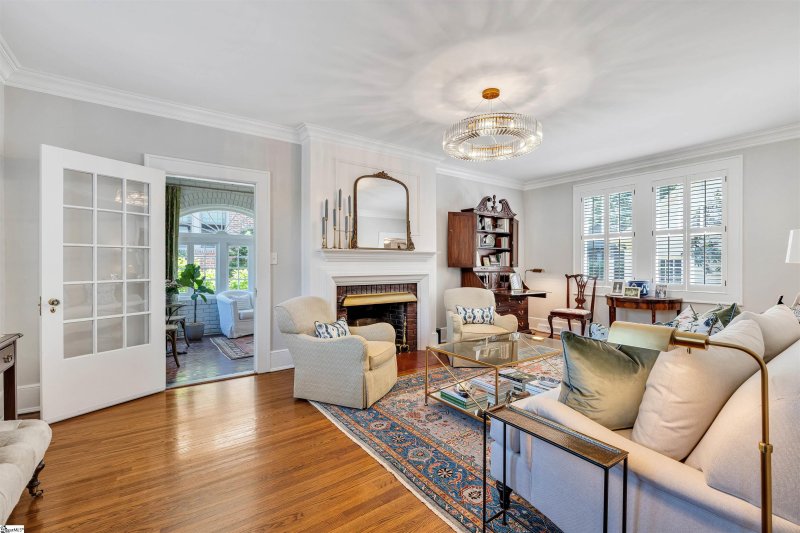 Property image 5 at 216 Cleveland Street, Greenville, SC 29601