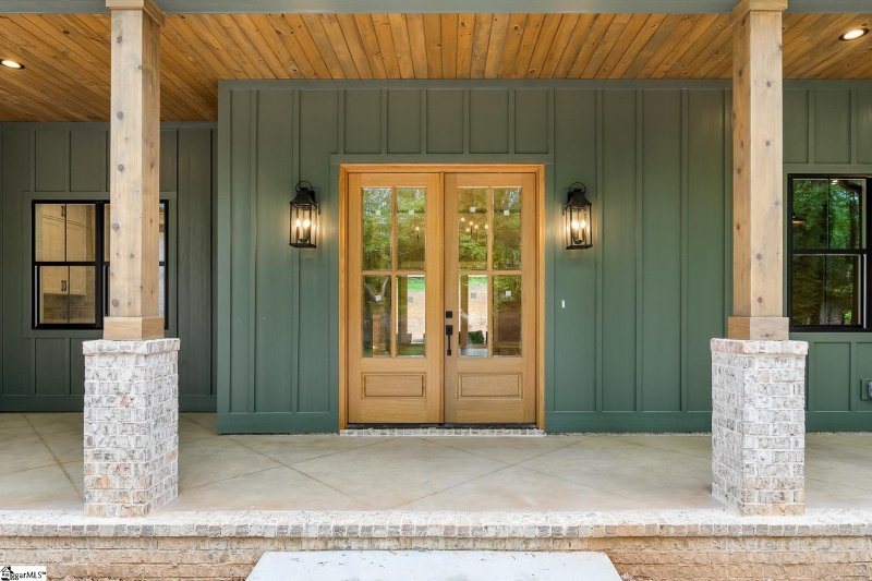 Property image 3 at 190 Graylyn Drive, Anderson, SC 29621