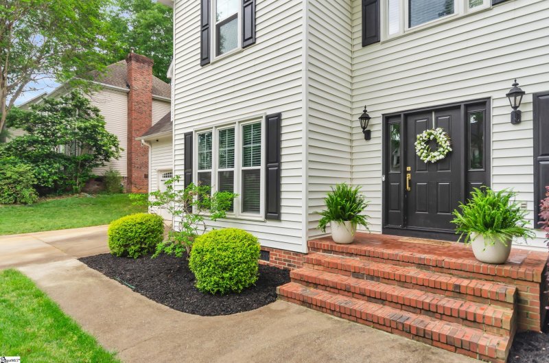 Property image 2 at 4 Barley Mill Drive, Greer, SC 29651