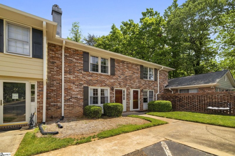 Property image 2 at 710 Hunts Bridge Road, Greenville, SC 29617