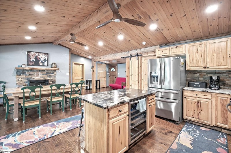 Property image 4 at 261 Joann Circle, Fair Play, SC 29643