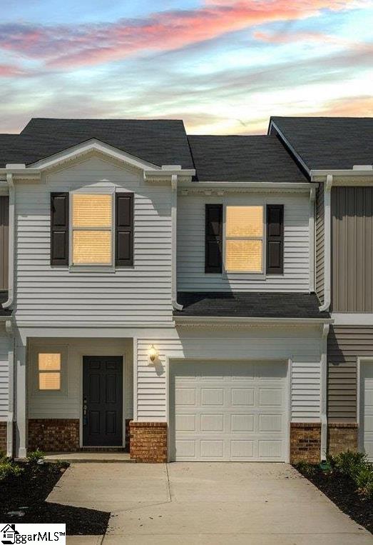 Property image 2 of 122 Arrow Court in Valentine Townes, Greer, SC 29651