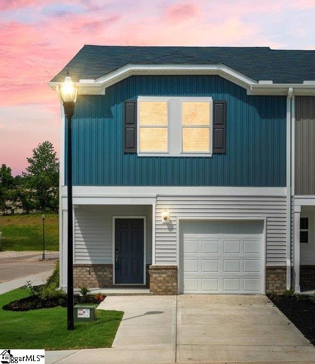 Property image 2 of 126 Arrow Court in Valentine Townes, Greer, SC 29651