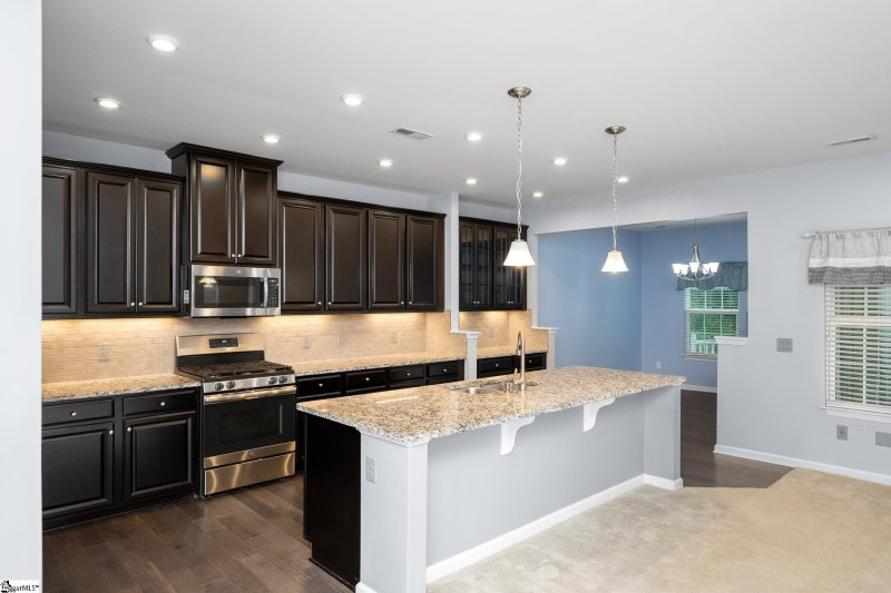 Property image 3 at 808 Silverwood Way, Simpsonville, SC 29681
