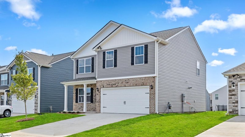 Property image 2 of 237 Mosby Drive in Durbin Meadows, Fountain Inn, SC 29644