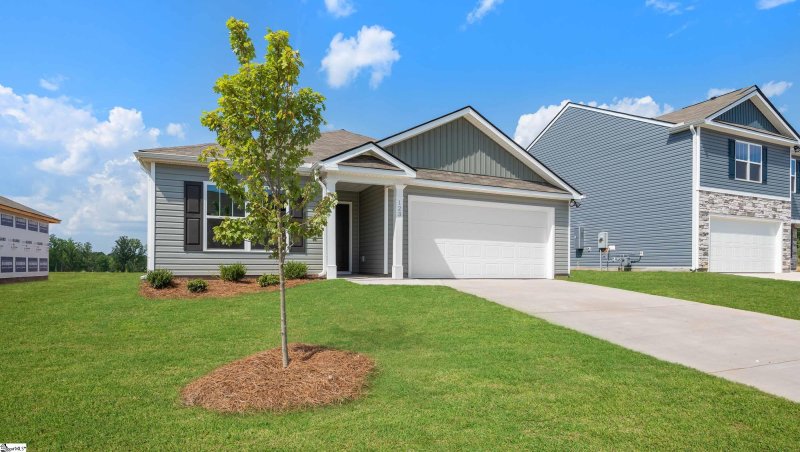 Property image 2 at 123 Elgin Drive, Laurens, SC 29360