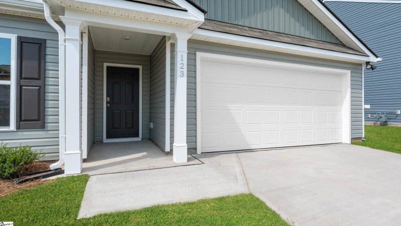 Property image 4 at 123 Elgin Drive, Laurens, SC 29360