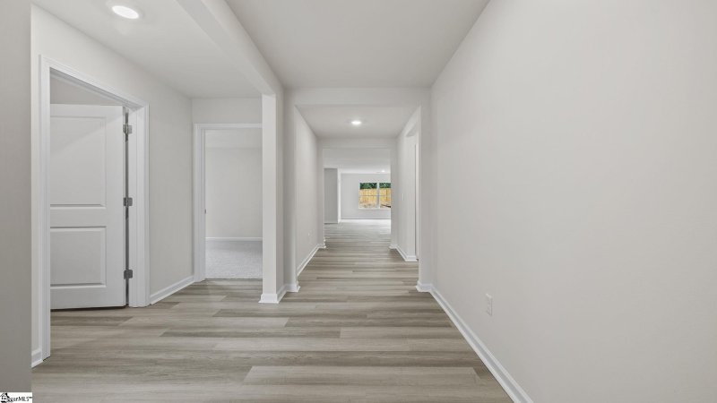 Property image 3 at 114 Cascade Lane, Seneca, SC 29678