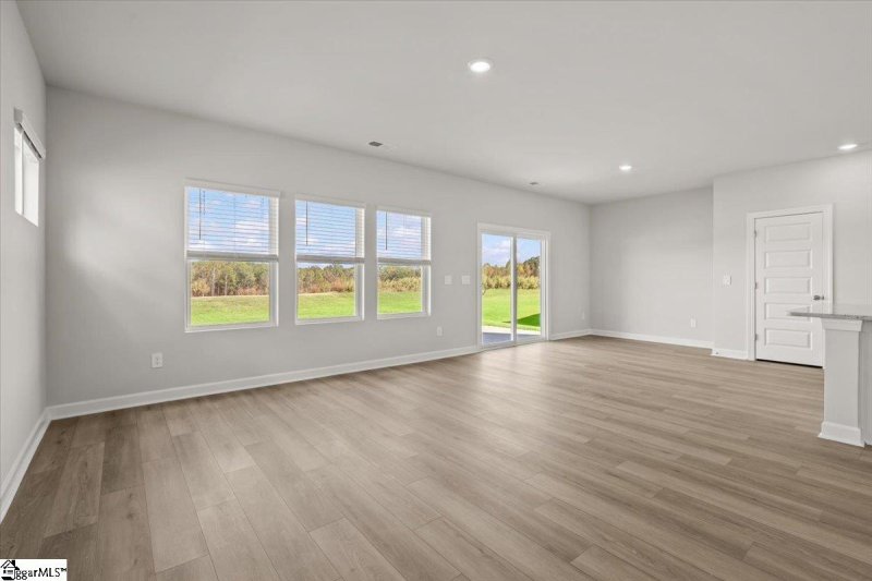 Property image 5 of 884 Penfold Pointe in Brayfield Manor, Wellford, SC 29385