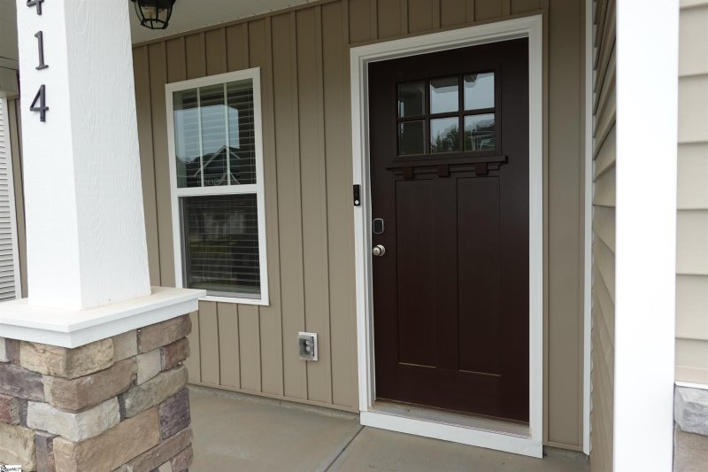 Property image 2 of 414 River Trace Loop in River Trace, Simpsonville, SC 29680