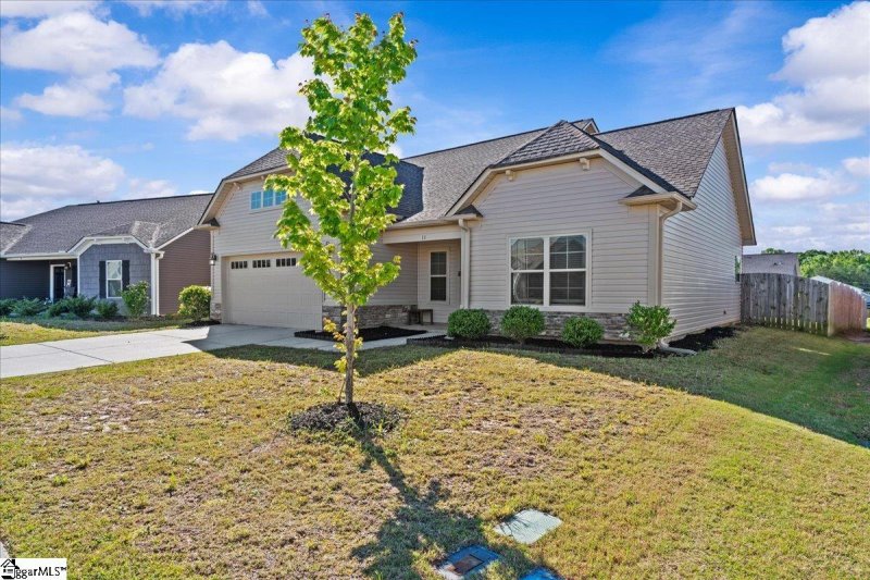 Property image 3 at 11 Snowy Court, Fountain Inn, SC 29644