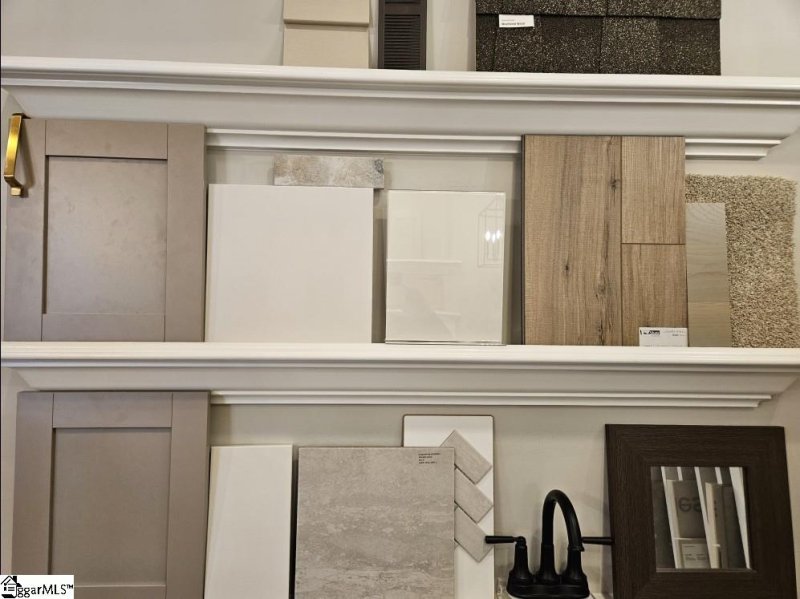 Property image 2 at 7039 New Horizons Lane, Boiling Springs, SC 29316