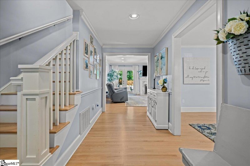 Property image 3 at 211 Governors Square, Greer, SC 29650