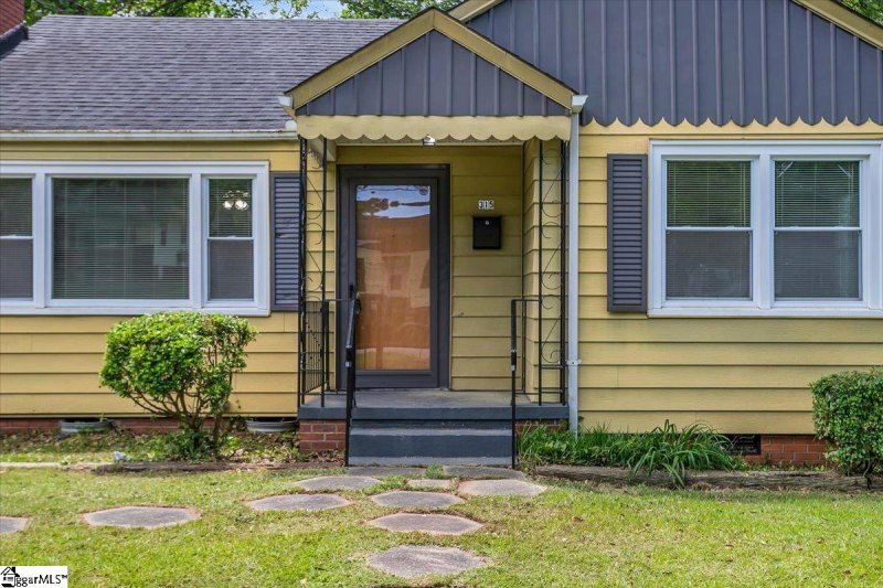 Property image 2 at 315 Potomac Avenue, Greenville, SC 29605