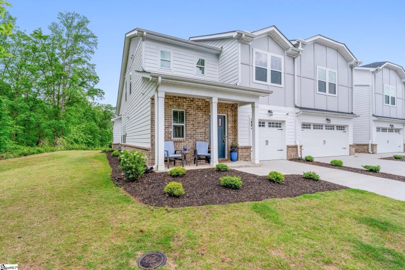 Property image 2 of 24 Sparrow Lane in The Village at Chapel Green, Greenville, SC 29607