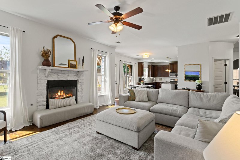 Property image 2 at 706 Airdale Lane, Simpsonville, SC 29680