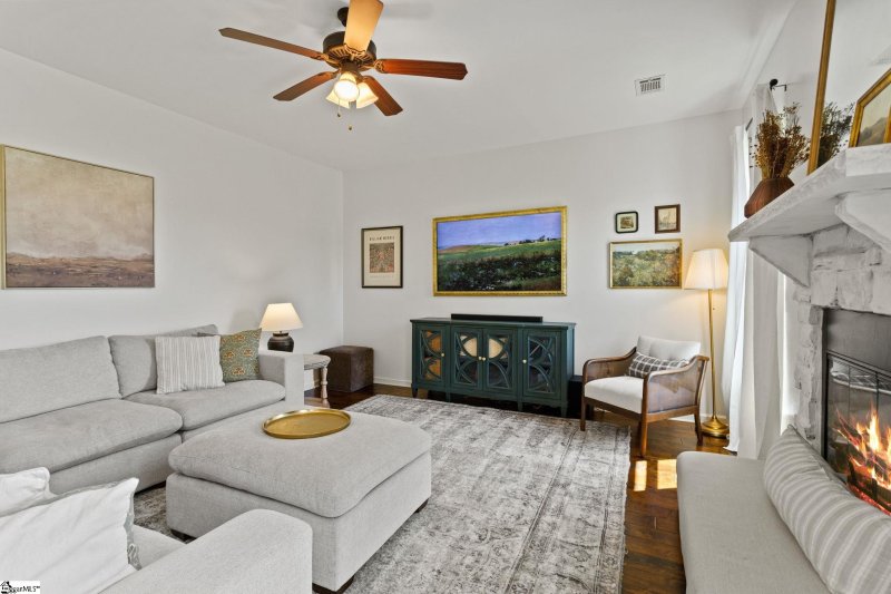 Property image 3 at 706 Airdale Lane, Simpsonville, SC 29680