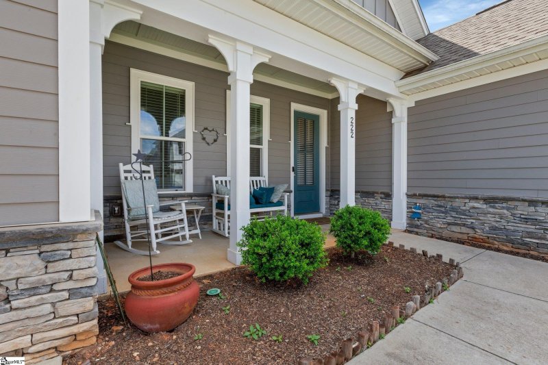 Property image 4 of 222 Durness Drive in Jones Mill Crossing, Simpsonville, SC 29681