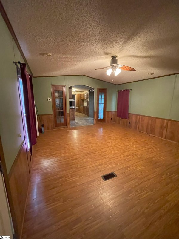 Property image 3 of 7 Red Barn Court in Country Walk, Simpsonville, SC 29680