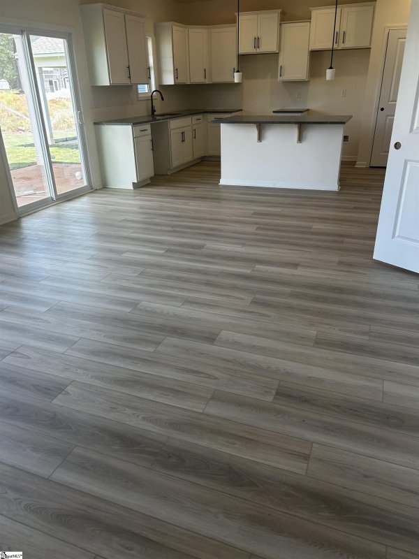 Property image 5 at 607 Hemsford Drive, Greenville, SC 29605