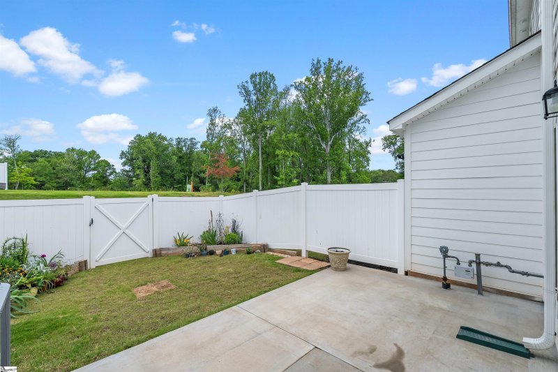 Property image 2 at 620 Millwright Way, Greer, SC 29651