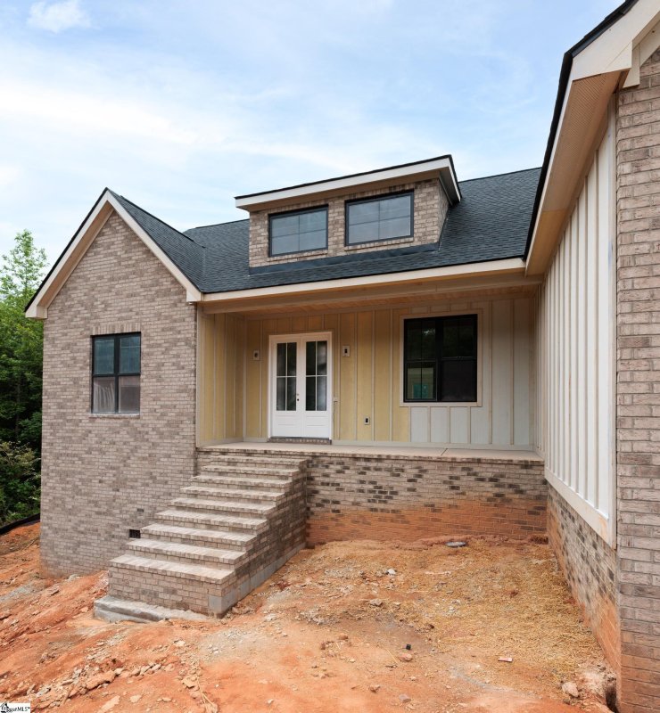 Property image 2 at 108 Pinelands Place, Travelers Rest, SC 29690-9818