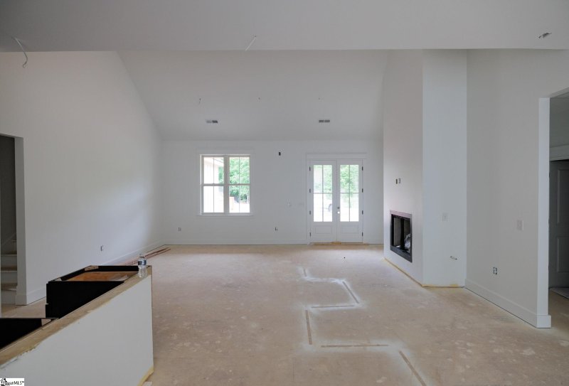 Property image 4 at 108 Pinelands Place, Travelers Rest, SC 29690-9818