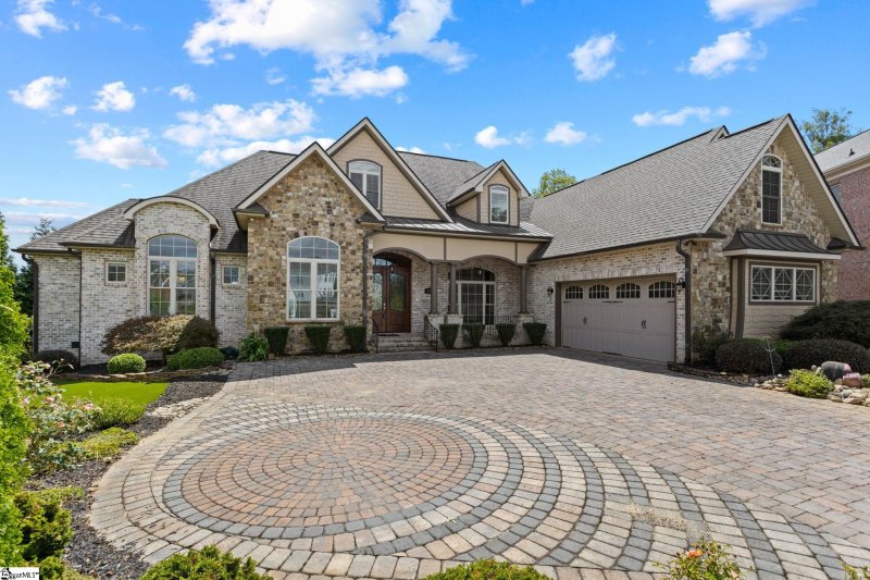 Property image 2 of 128 Lowther Hall Lane in Plantation on Pelham, Greenville, SC 29615