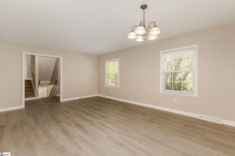 Property image 4 at 203 Old Stagecoach Road, Easley, SC 29642