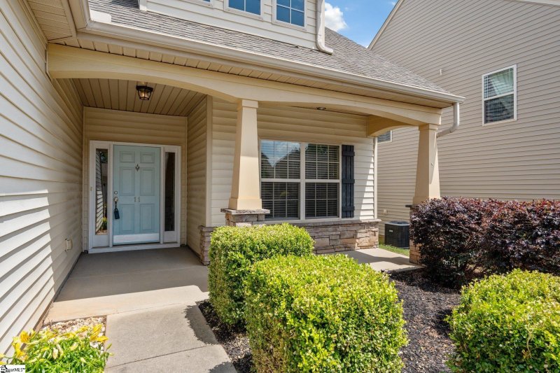 Property image 2 at 11 Penrith Court, Simpsonville, SC 29681