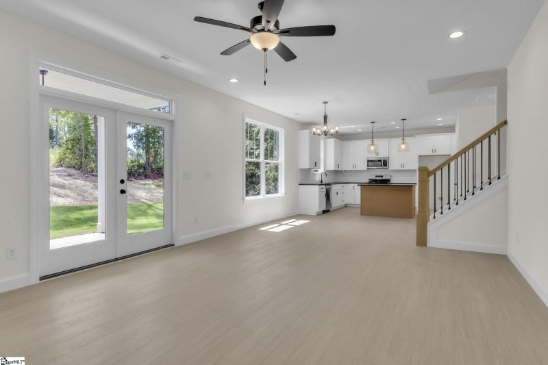 Property image 4 of 6 Eastwood Court in Old Mill Estate, Taylors, SC 29687