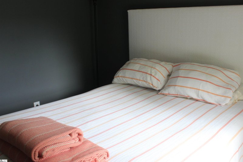 Property image 5 of 708 Sugar Maple Court in Parks Grove, Fountain Inn, SC 29644