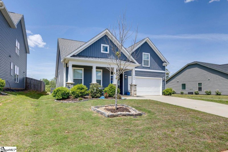 Property image 2 at 229 Foxbank Circle, Greer, SC 29651