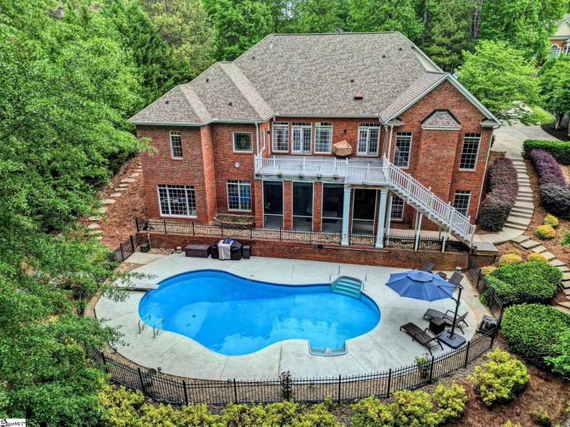 Property image 2 of 881 Inverness Circle in Carolina Country Club, Spartanburg, SC 29306