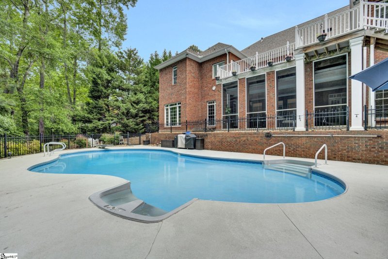 Property image 3 of 881 Inverness Circle in Carolina Country Club, Spartanburg, SC 29306